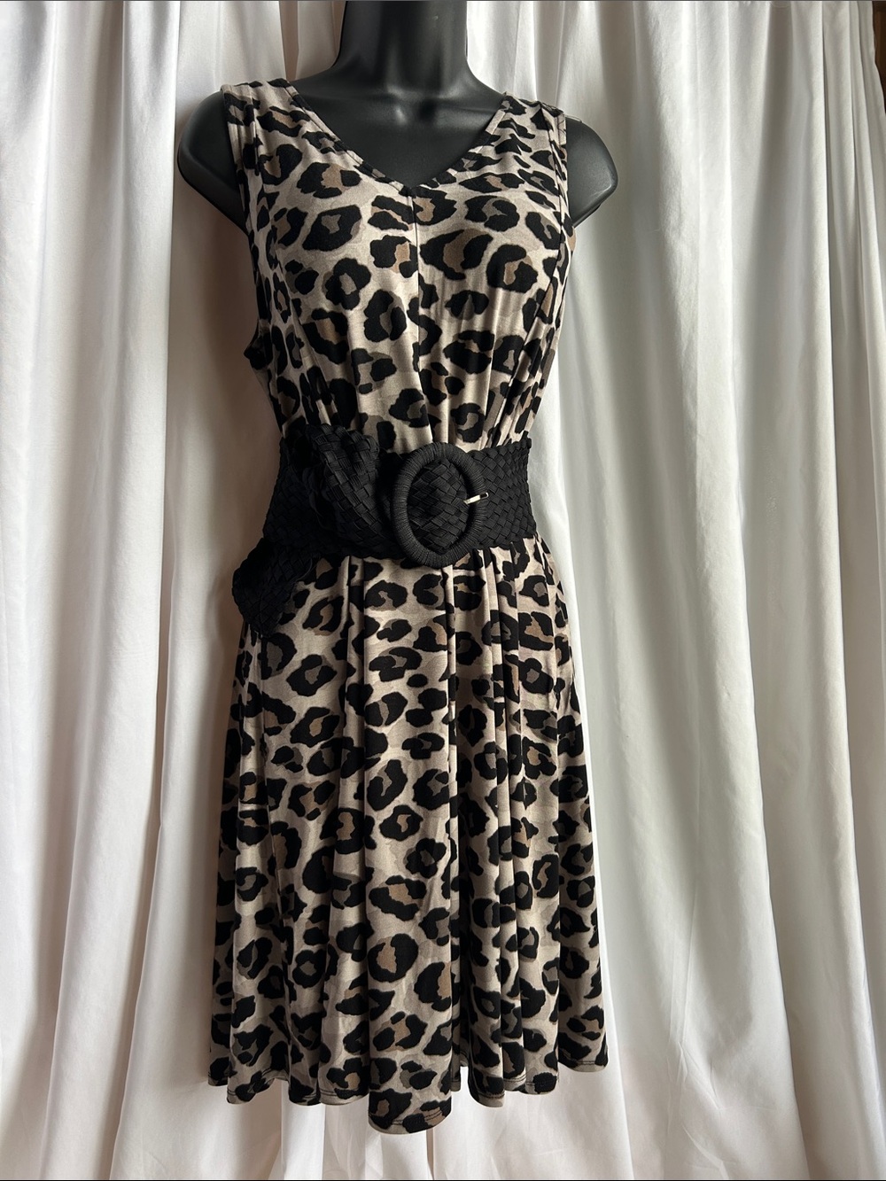 Sleeveless Leopard Print Swing Dress - Black & Cream